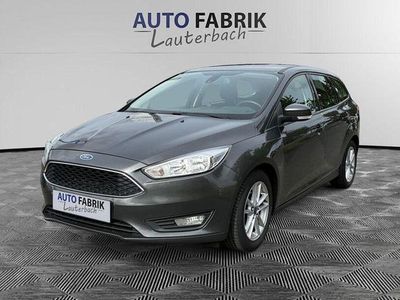Gebraucht Ford Focus Business Edition 125 PS (91 kW) 2016 Grau Kombi