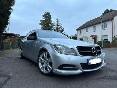 Gebraucht Mercedes C250 Avantgarde 204 PS (150 kW) 2011 Silber Limousine