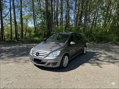 Brugt Mercedes B200 136 HK (100 kW) 2009 Grå MPV