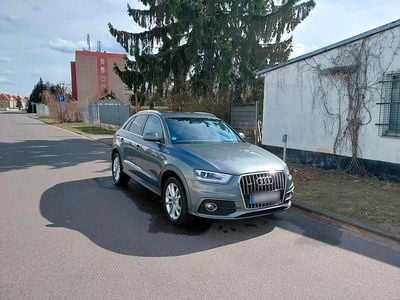 Gebraucht Audi Q3 S-Line 140 PS (102 kW) 2014 Grau SUV
