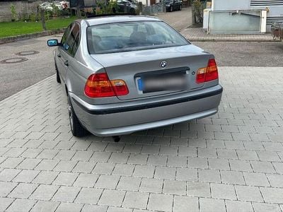 Gebraucht 2004 BMW 316 Limousine | 2.600 € (Etwas zu teuer)