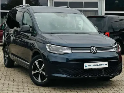 Neu VW Caddy Style 116 PS (85 kW) 2025 Blau Van / Kleinbus