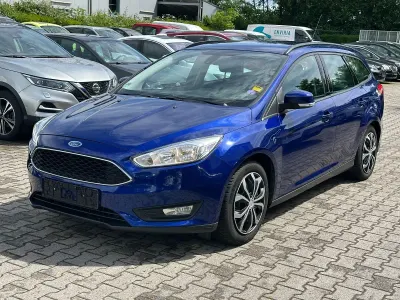 Gebraucht Ford Focus Business Edition 150 PS (110 kW) 2015 Blau Kombi