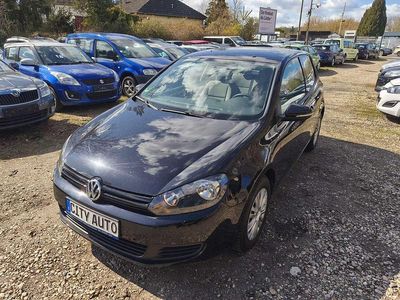 Gebraucht VW Golf VI Trendline 80 PS (58 kW) 2009 Deep black perleffekt Kleinwagen