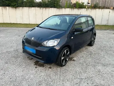 Gebraucht Skoda Citigo Active 60 PS (44 kW) 2013 Blau Kleinwagen