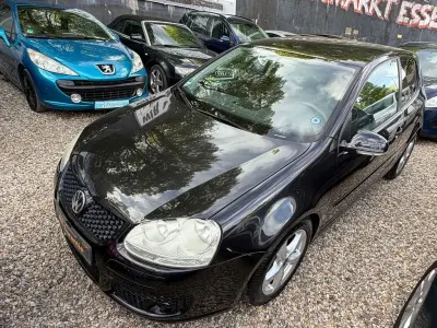 Gebraucht VW Golf V Trendline 75 PS (55 kW) 2004 Black magic perleffekt Kleinwagen