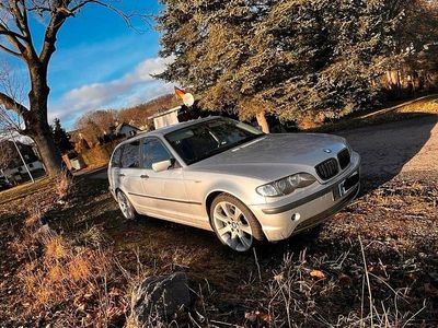 Gebraucht BMW 325 192 PS (141 kW) 2003 Silber Kombi