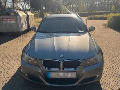 Second-hand BMW 318 143 CP (105 kW) 2011 Argintiu Break