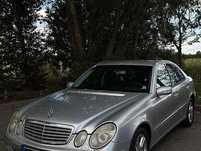 Mercedes E270