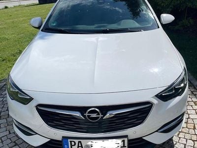 Second-hand Opel Insignia Business 170 CP (125 kW) 2018 Negru Berlinǎ