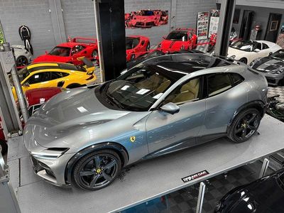 Gebraucht Ferrari Purosangue 725 PS (533 kW) 2025 Grau SUV