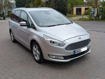 Używany Ford Galaxy Titanium 241 KM (177 kW) 2018 Srebrny Minivan