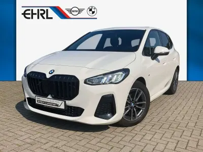 Gebraucht BMW 220 Active Tourer M Sport 170 PS (125 kW) 2023 Weiß Van / Kleinbus
