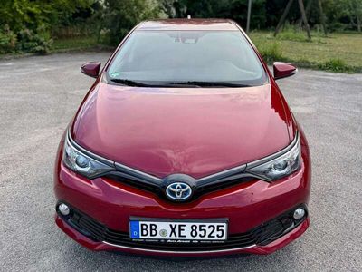 Toyota Auris Hybrid