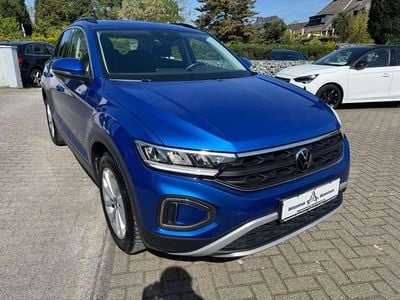 Occasion VW T-Roc Life 110 PK (80 kW) 2023 Blauw SUV