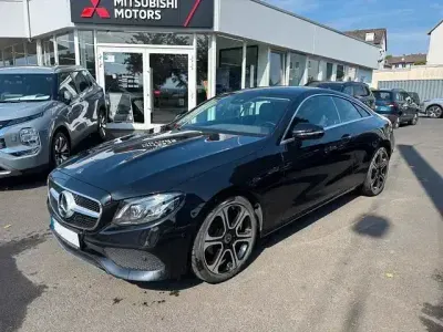 Gebraucht Mercedes E220 Avantgarde 194 PS (142 kW) 2019 Schwarz Coupé