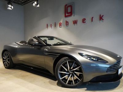 Aston Martin DB11