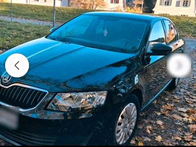 Second-hand Skoda Octavia 116 CP (85 kW) 2016 Negru Hatchback