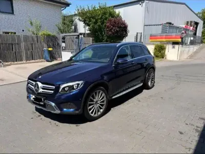 Gebraucht Mercedes GLC250 204 PS (150 kW) 2016 Blau SUV