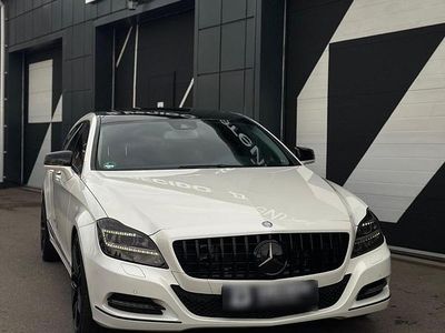 Gebraucht Mercedes CLS350 AMG 265 PS (194 kW) 2014 Weiß Kombi