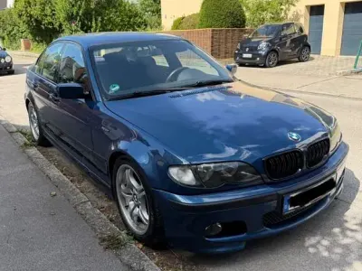 Gebraucht BMW 325 M Sport 192 PS (141 kW) 2002 Blau Limousine
