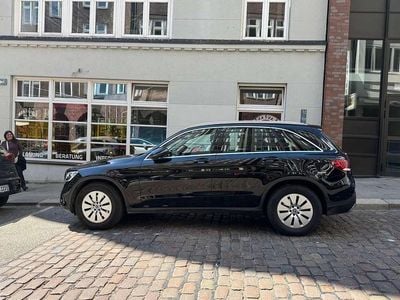 Mercedes GLC200
