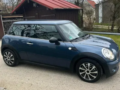 Usata Mini ONE 95 CV (69 kW) 2009 Blu Utilitaria