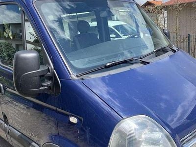 Second-hand Opel Movano 136 CP (100 kW) 2004 Van