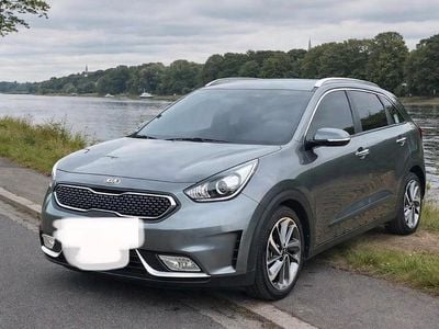 Gebraucht Kia Niro Vision 141 PS (103 kW) 2018 Grau SUV