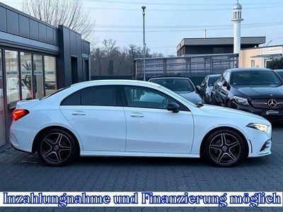 Weiß Gebraucht 2021 Mercedes A200 AMG Limousine | 25.890 € (Fairer Preis)