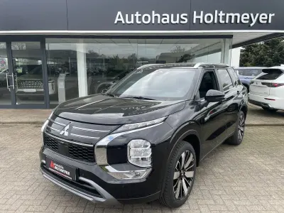 Nowe Mitsubishi Outlander P-HEV Edition 306 KM (225 kW) 2026 Czarny SUV