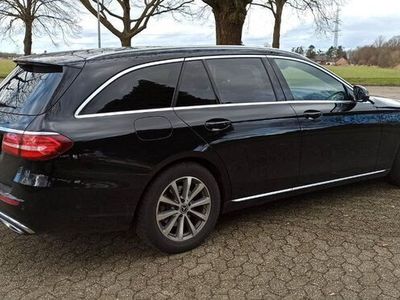 gebraucht Mercedes E220 d T Autom. Avantgarde, AHK/Burmester/360°