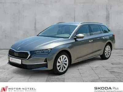 Gebraucht Skoda Octavia Selection 116 PS (85 kW) 2025 Grau Kombi