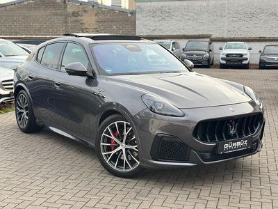 Grau Gebraucht 2022 Maserati Grecale SUV | 66.666 € (Fairer Preis)