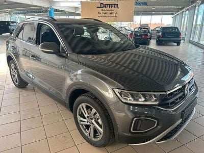Gebraucht VW T-Roc 150 PS (110 kW) 2025 Grau SUV