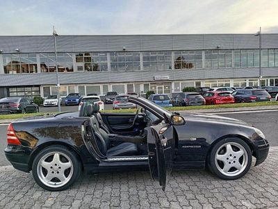 Gebraucht Mercedes SLK230 193 PS (141 kW) 2000 Schwarz Cabrio