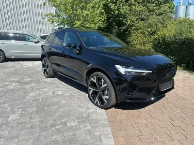 Neu Volvo XC60 Ultra 310 PS (228 kW) 2025 Schwarz SUV