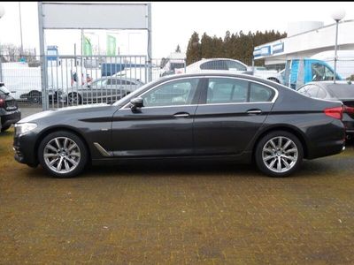 BMW 525
