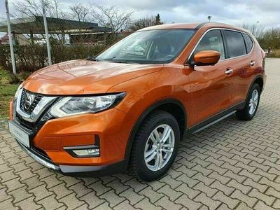 gebraucht Nissan X-Trail Acenta 1.6 DIG-T 6MT 4x2 5 Sitze NC