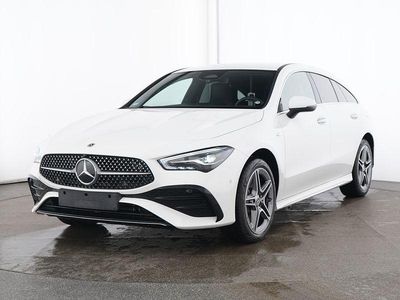 Gebraucht Mercedes CLA250e Shooting Brake AMG 218 PS (160 kW) 2025 Weiß Kombi