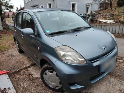 Gebraucht Daihatsu Sirion 91 PS (66 kW) 2008 Grau Kleinwagen