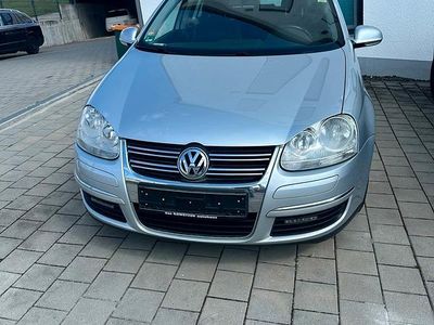 Gebraucht VW Golf V 140 PS (102 kW) 2008 Grau Kombi