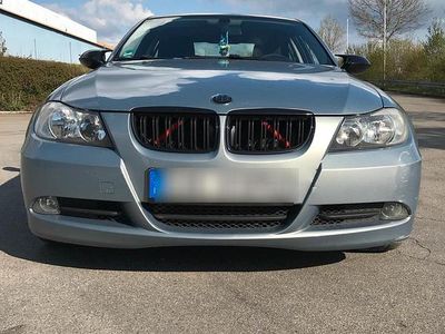 Gebraucht 2005 BMW 320 Limousine | 4.500 €