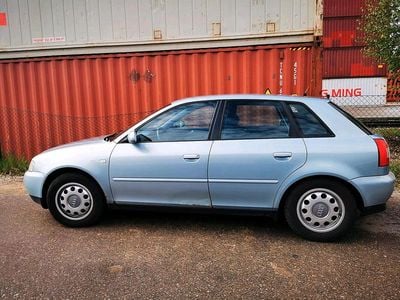 Gebraucht Audi A3 125 PS (91 kW) 2002 Blau Kleinwagen