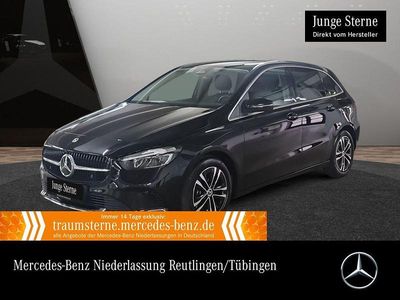 Second-hand Mercedes 220 Advanced 190 CP (139 kW) 2025 Negru Berlinǎ