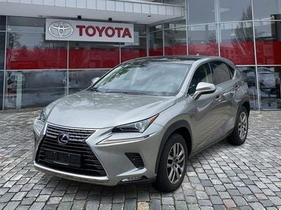Lexus NX300h