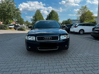 Gebraucht Audi A4 163 PS (119 kW) 2004 Schwarz Kombi