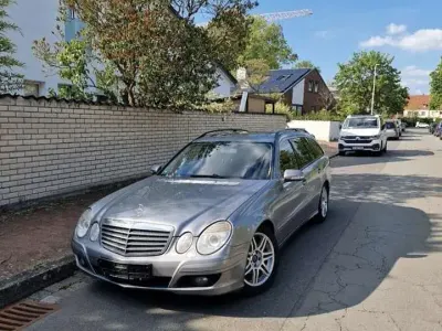 Gebraucht Mercedes E220 Elegance 170 PS (125 kW) 2007 Kombi