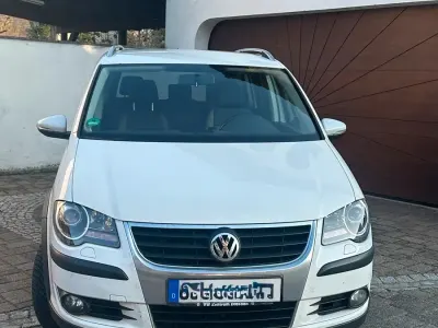 Brugt VW Touran Cross 77 HK (56 kW) 2010 Hvid MPV