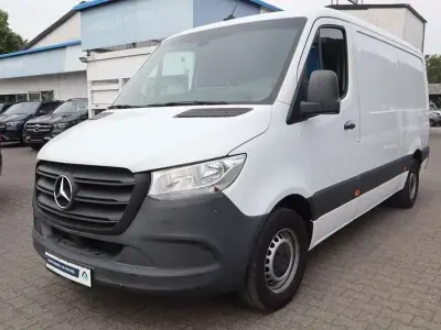 Gebraucht Mercedes Sprinter 150 PS (110 kW) 2021 Arctic white Van